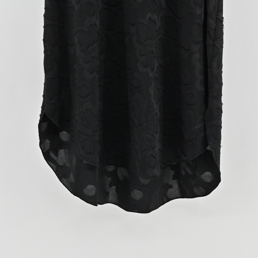Aritzia Wilfred Womens‎ Silk Textured Top Size M Black Floral Sleeveless Blouse - Picture 9 of 12